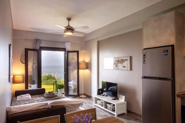 Mola Kaliva Sea View, 100M From The Beach! エクステリア 写真